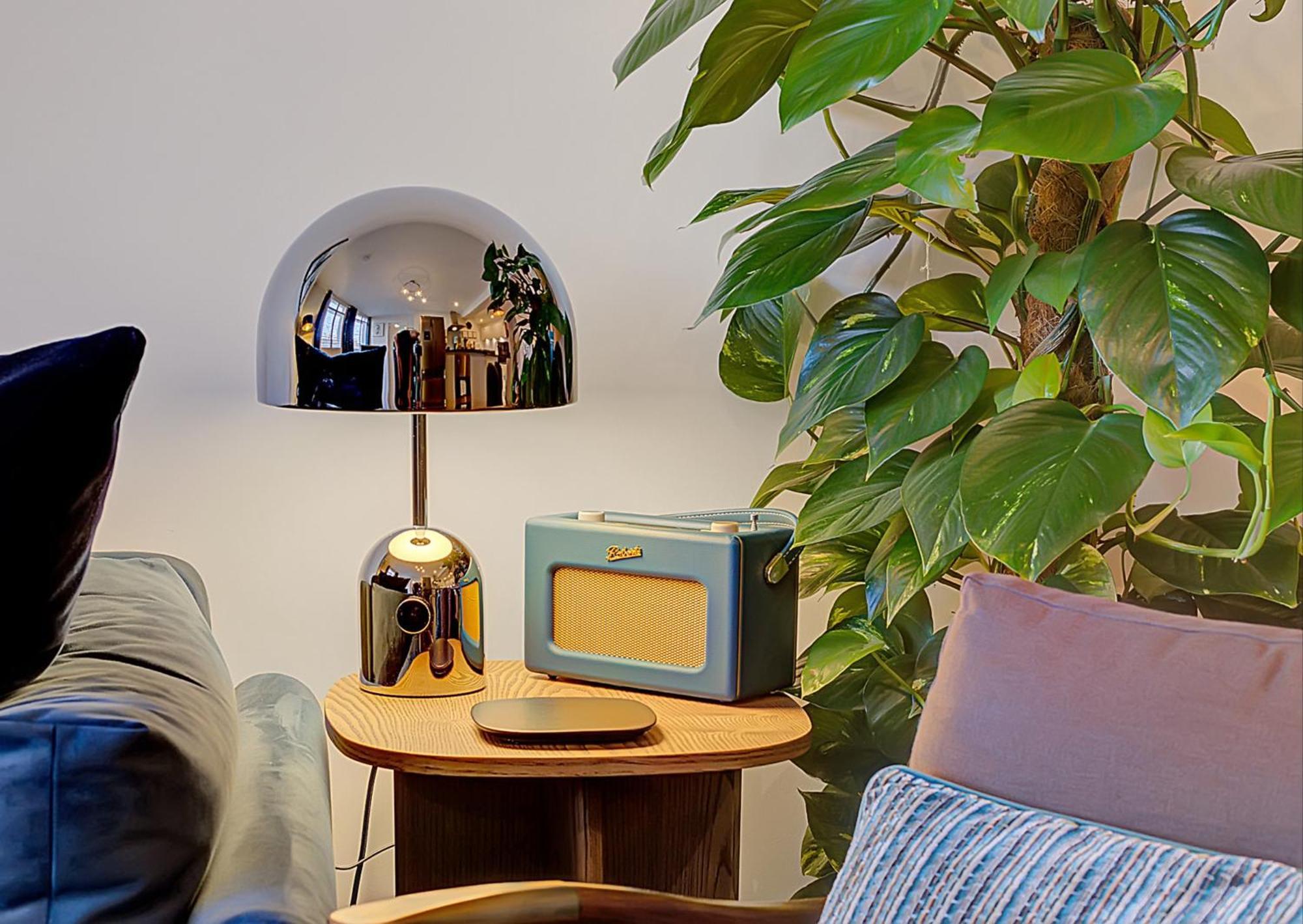 Stylish, Business Traveller Friendly Apartment, With Free Parking And Netflix Фарнбъро Екстериор снимка